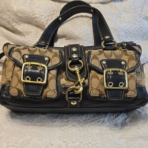 Stylish Black and Tan Women's Bag